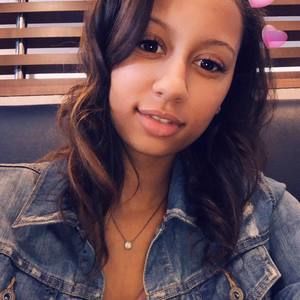 Meet your Posher, Summer